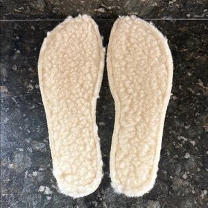UGG Sheepskin Insole Replacements Size 40 Women’s 9 Cream Color New Without Tags